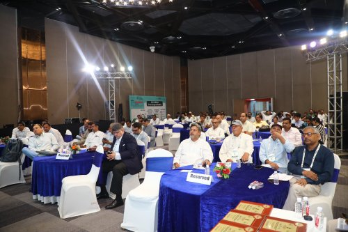 इस कार्यक्रम में उद्योग जगत और किसान समुदाय के प्रमुख प्रतिनिधियों के साथ-साथ नीति-निर्माताओं ने भी भाग लिया।