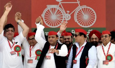 सपा में अब तक सिर्फ 30 फीसदी मुस्लिम-यादव प्रत्याशी, पार्टी ने दलितों और अगड़ों को भी दिया है टिकट