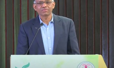 उपज की अधिक कीमत दिलाकर या लागत घटाकर ही बढ़ाई जा सकती है किसानों की आय: जयेन मेहता