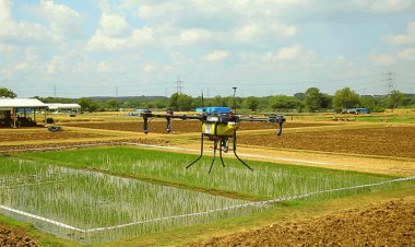 बायर ने कृषि में ड्रोन का कमर्शियल  प्रयोग शुरू किया