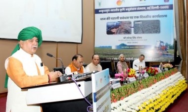आरोप-प्रत्यारोप छोड़ पराली की समस्या का समाधान जरूरीः कृषि मंत्री तोमर