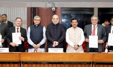 पैक्स के जरिये सीएससी की सुविधाएं देने के लिए सहकारिता मंत्रालय और सूचना प्रौद्योगिकी मंत्रालय के बीच एमओयू