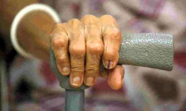 प्रमुख चुनावी खबरें: पहले चरण की कम वोटिंग ने बढ़ाई सियासी दलों की परेशानी