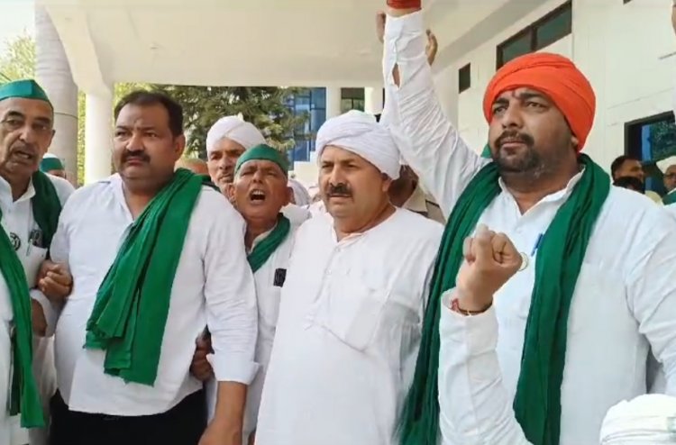 नरेश टिकैत 14 साल पुराने मामले में अदालत में पेश हुए, मिल गई जमानत