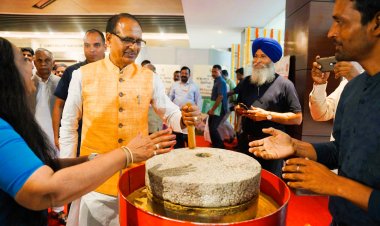 वैज्ञानिक साल में एक महीना खेत में जाकर किसानों को सिखायें: शिवराज सिंह चौहान