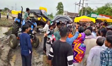 मध्य प्रदेश में समय से पहले मूंग खरीद बंद, नाराज किसानों ने किया चक्का जाम