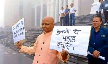 उत्तराखंड में इंसान और खेती दोनों के पीछे पड़े जंगली जानवर