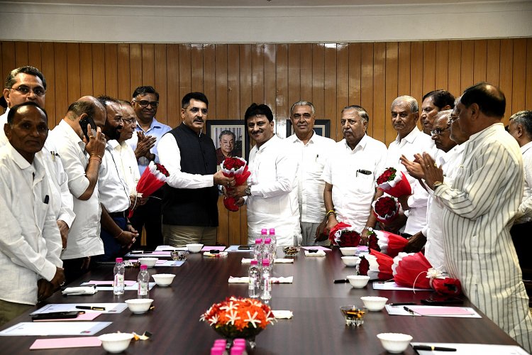 अशोक चौधरी जीसीएमएमएफ के नए अध्यक्ष, गोर्धन धमेलिया उपाध्यक्ष बने
