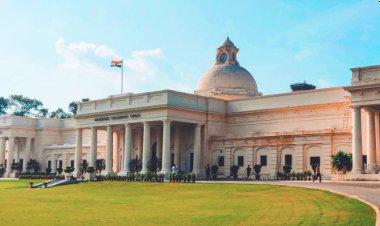 विश्वविद्यालयों के टॉपर्स को सीधे प्रवेश देगा आईआईटी रुड़की: प्रोफेसर पंत