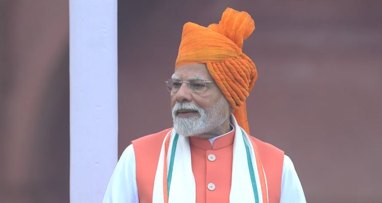 लाल किले से पीएम मोदी का ऐलान: दिवाली से पहले जीएसटी में बड़ा बदलाव, आम लोगों को मिलेगी राहत