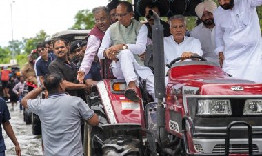 पंजाब में बाढ़ पीड़ित किसानों से मिले शिवराज सिंह चौहान, केंद्र से मदद का भरोसा दिलाया