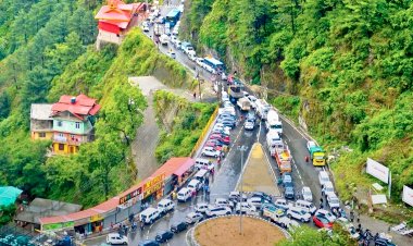 उत्तराखंड में बाहरी वाहनों पर लगेगा 'ग्रीन सेस', जानिए किस वाहन पर कितना शुल्क
