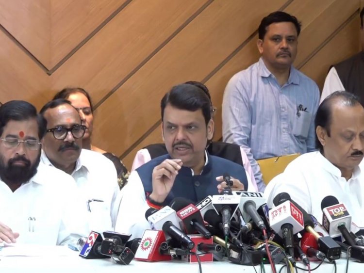 महाराष्ट्र बाढ़: सीएम फडणवीस ने किसानों के लिए 31 हजार करोड़ रुपये के राहत पैकेज का ऐलान किया