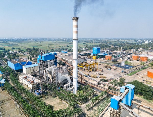 देरी के बावजूद चीनी सीजन 2025-26 की मजबूत शुरुआत, 325 मिलों में पेराई शुरू