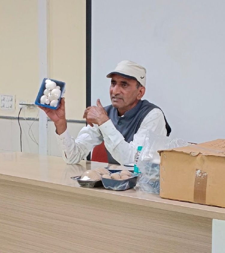 मशरूम का गणित बिगाड़ रहा प्रदूषण, दिल्ली-NCR में खेती से लेकर बाजार तक की चुनौतियां