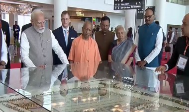 प्रधानमंत्री नरेंद्र मोदी ने जेवर में नोएडा अंतरराष्ट्रीय हवाईअड्डे के पहले चरण का उद्घाटन किया