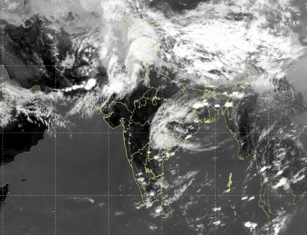 20 मार्च तक बारिश-आंधी और ओलावृष्टि की संभावना; बदले मौसम से तैयार फसलों को नुकसान