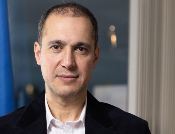 ईरानी मूल के यूएन वैज्ञानिक कावेह मदानी को ‘वॉटर बैंकरप्सी’ शोध के लिए 2026 का स्टॉकहोम वाटर पुरस्कार