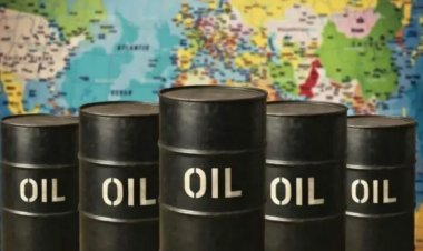 होर्मुज पर अमेरिकी नाकेबंदी के फैसले से कच्चा तेल फिर 100 डॉलर के पार, वैश्विक ऊर्जा बाजार में उथल-पुथल