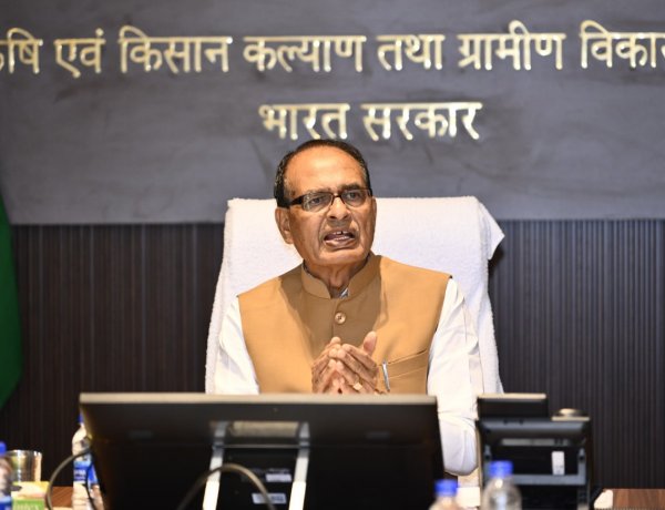 यूपी, हरियाणा समेत 12 राज्यों के लिए पीएम आवास योजना-ग्रामीण के तहत 10,021 करोड़ रुपये जारी