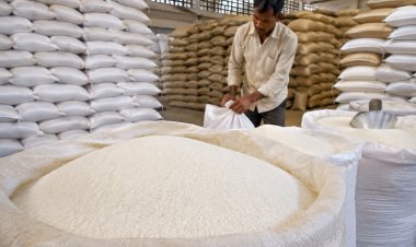 चीनी की जमाखोरी और महंगाई रोकने की कोशिश, डीलरों पर स्टॉक लिमिट लागू