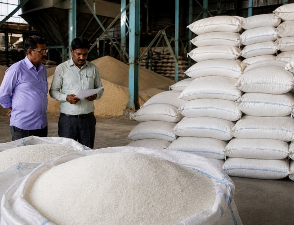 चीनी मिलों के स्टॉक का होगा भौतिक सत्यापन, लग सकती है स्टॉक लिमिट, बढ़ती कीमतों को लेकर सरकार सतर्क  