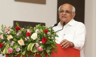 गुजरात के चार जिले सूखाग्रस्त घोषित, किसानों के लिए राहत पैकेज का ऐलान